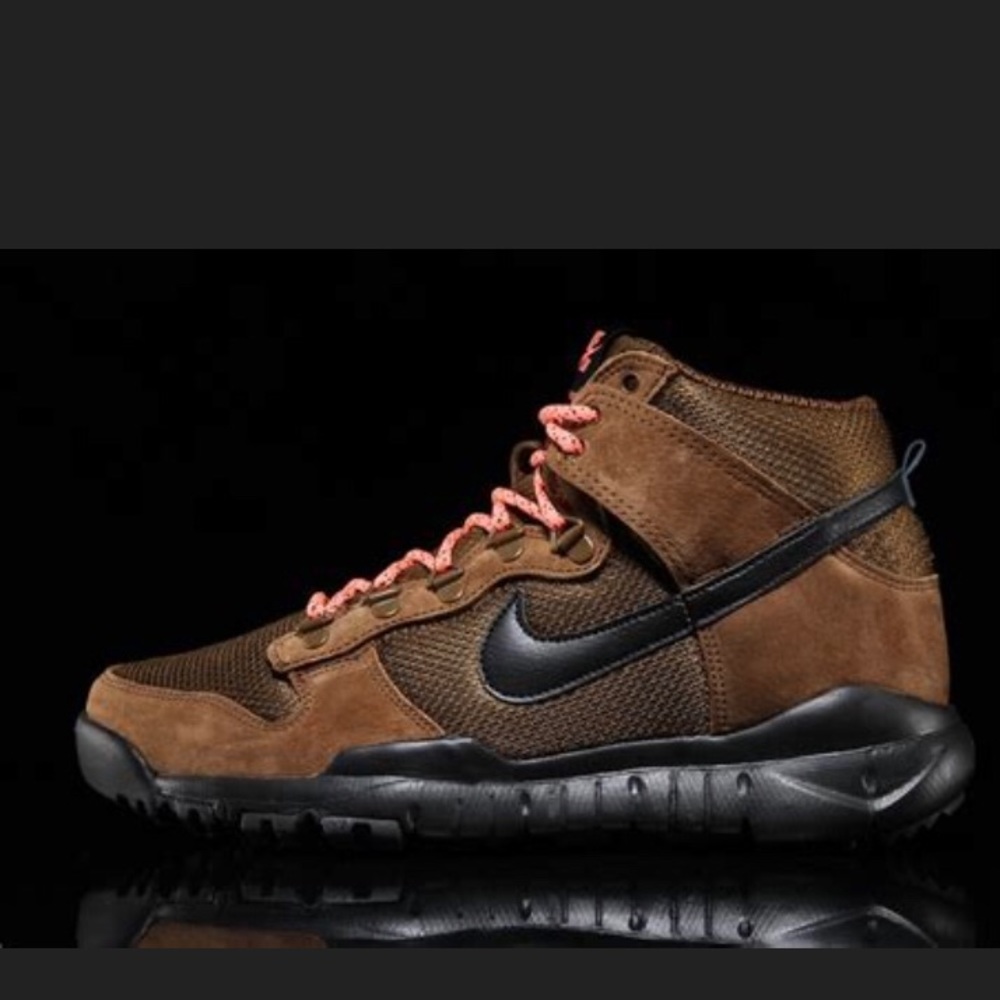 Nike SB Dunk High Boot sz 10